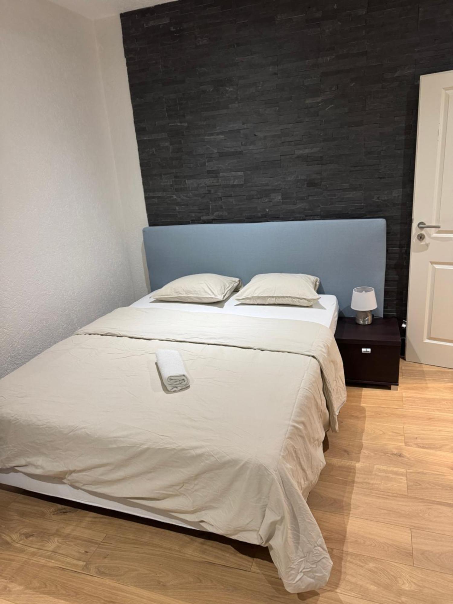 Appartement Bes,, Chaleureux Et Confortable Avec Entree Independante Wittenheim Exterior foto